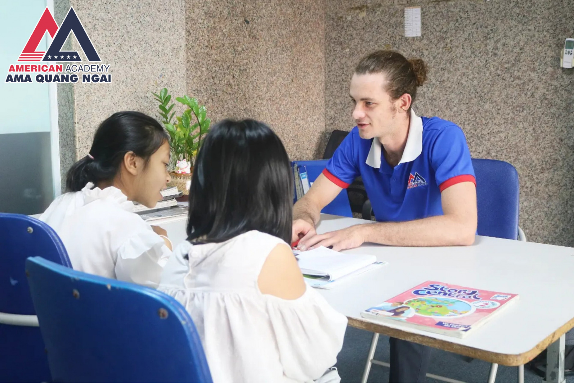 Giáo viên nước ngoài dạy tiếng Anh tại Quảng Ngãi - AMA